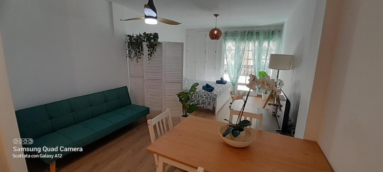 Loft 105 Apartment คอร์ราเลโฮ ภายนอก รูปภาพ
