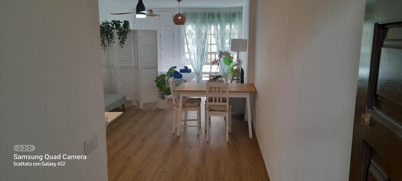 Loft 105 Apartment คอร์ราเลโฮ ภายนอก รูปภาพ