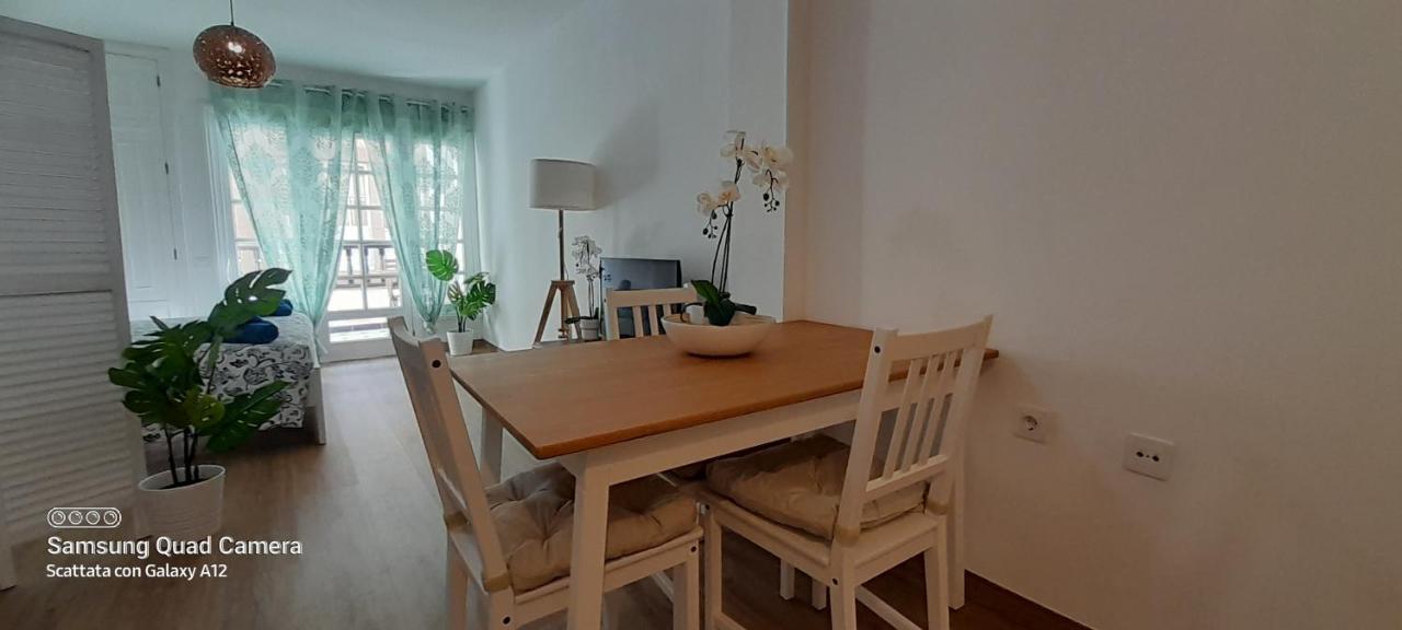 Loft 105 Apartment คอร์ราเลโฮ ภายนอก รูปภาพ