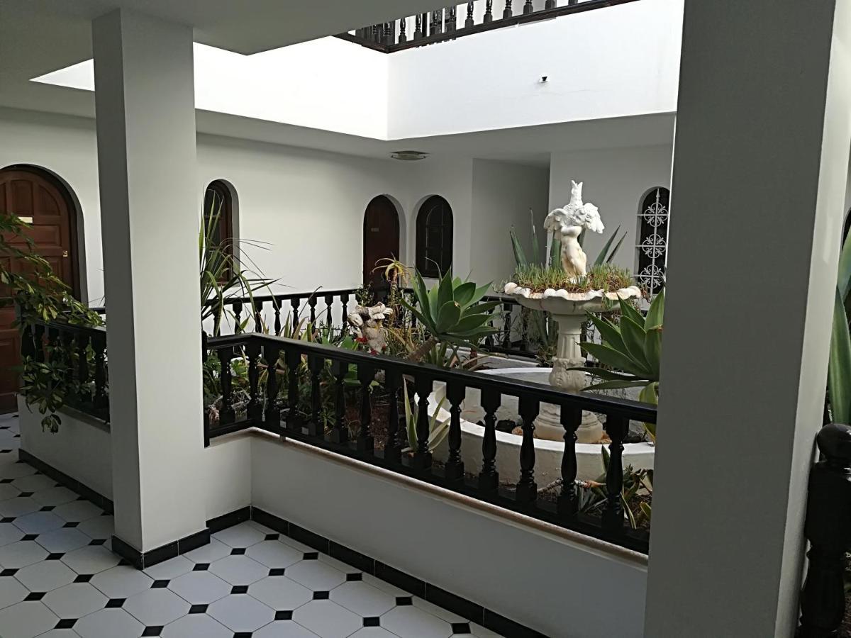 Loft 105 Apartment คอร์ราเลโฮ ภายนอก รูปภาพ